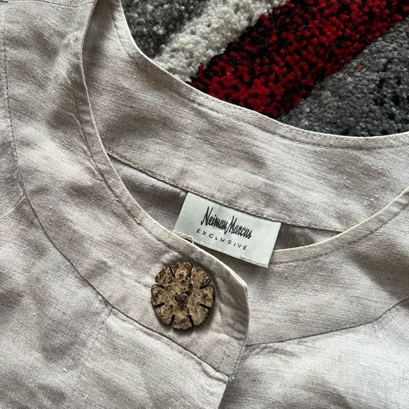 Neiman Marcus Linen Shirt Jacket - Picture 2 of 4